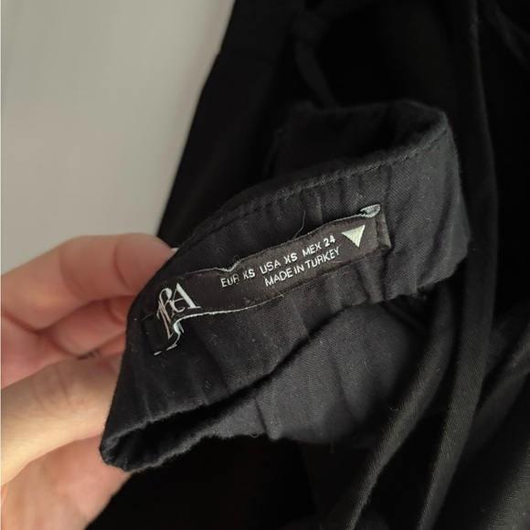 Zara Black and White Puff Sleeve Sundress - Picture 5 of 6